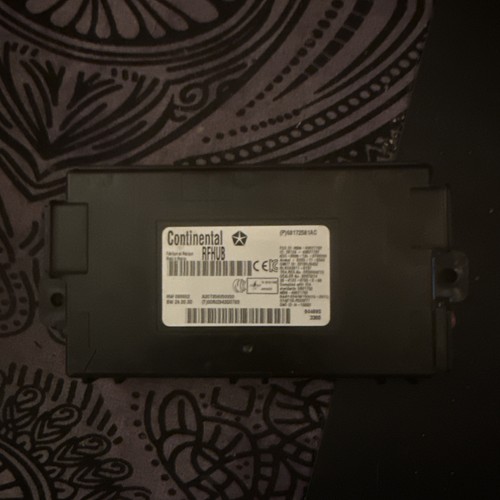 2013 chrysler 300 hub - chrysler, rf